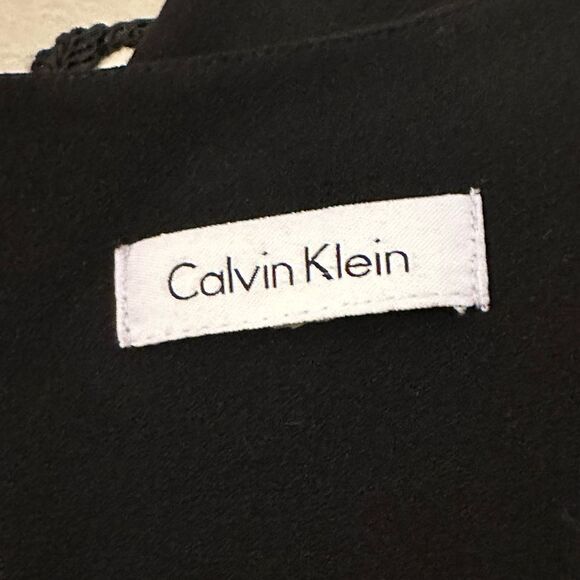 Calvin Klein Black Zip Back Shift Dress Size 4P - Picture 6 of 6